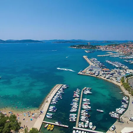 Awesome Apartment In Vodice With Kitchen * Vodice
